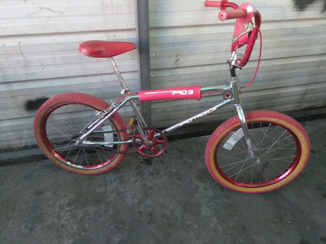 1980 Huffy pro thunder BMX bike