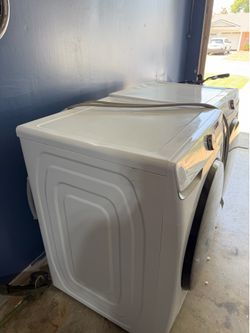 Washer & dryer combo