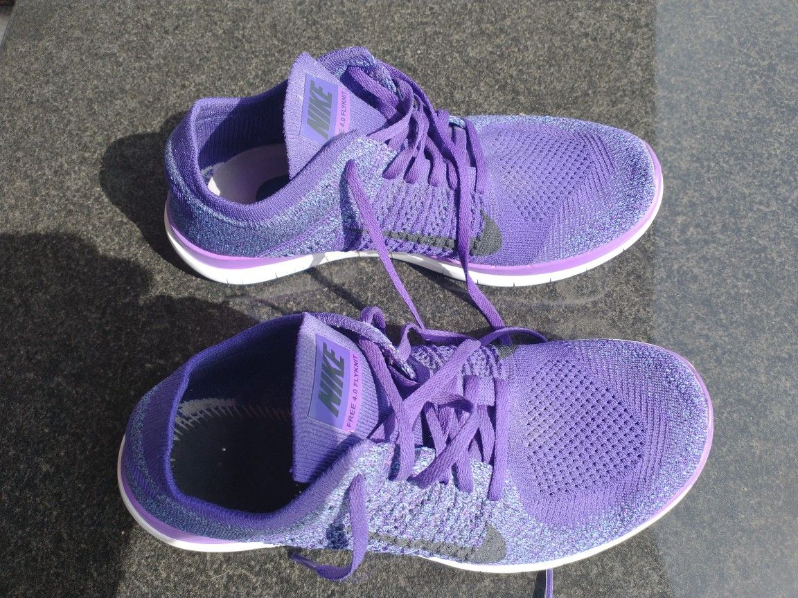 Womens Running Shoes Nike Sz 9.5 med