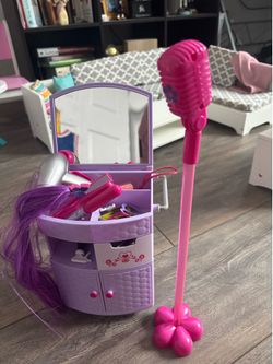 My Life Beauty Salon Doll Set
