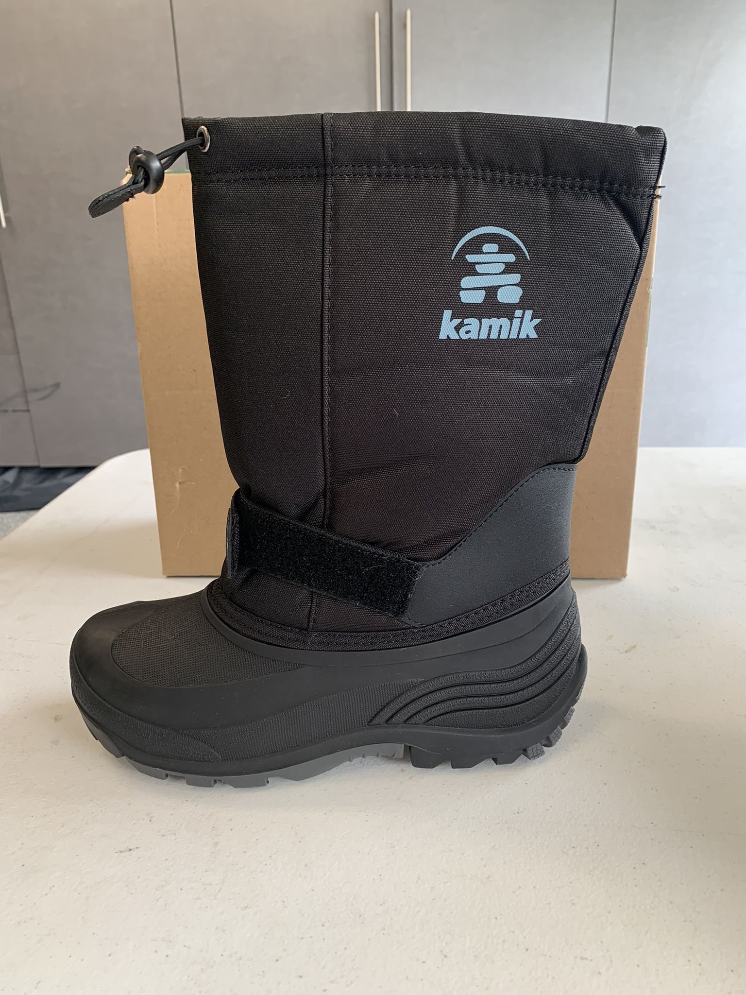 Kamik Youth Snow Boots - Size 7 (New)
