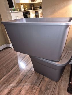 2 totes