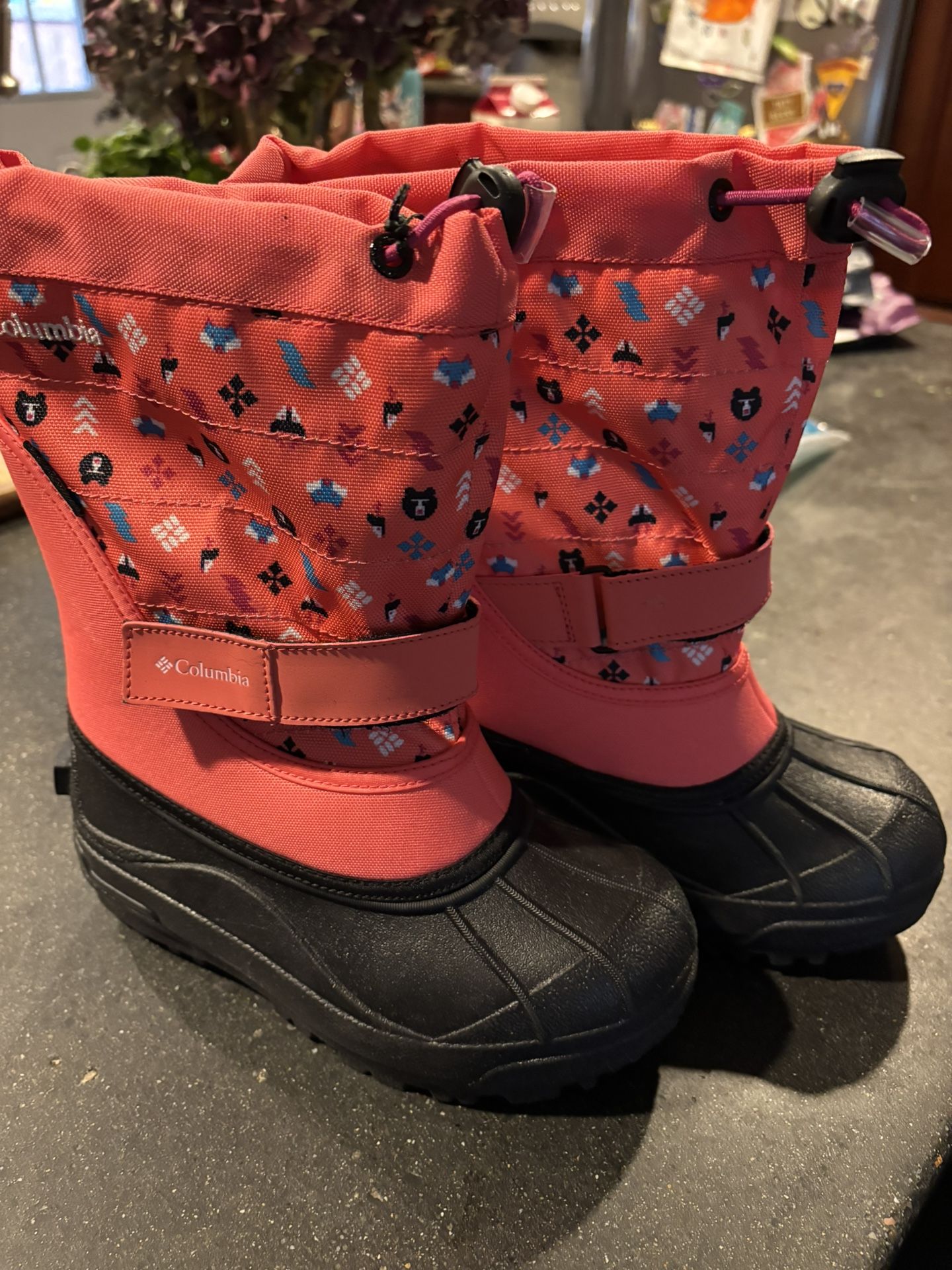 Kids Columbia Snow Boots