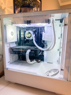 High end gaming pc 4070 super 14700k