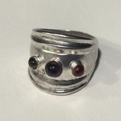 Unique Sterling silver ring with gemstones  boho/vintage