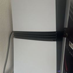 Ps5 Pro With Extra Controller & Charger Station