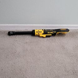 DEWALT 20V MAX 1/4" EXTENDED REACH CORDLESS RATCHET (TOOL ONLY)