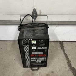 Sears Commercial 60 Amp Charge With 250 Amp Engine Start 