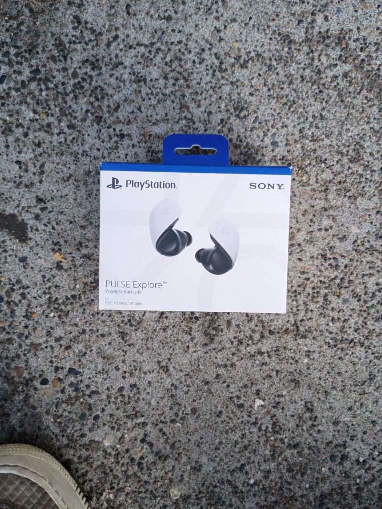 Brand New PlayStation Earbuds