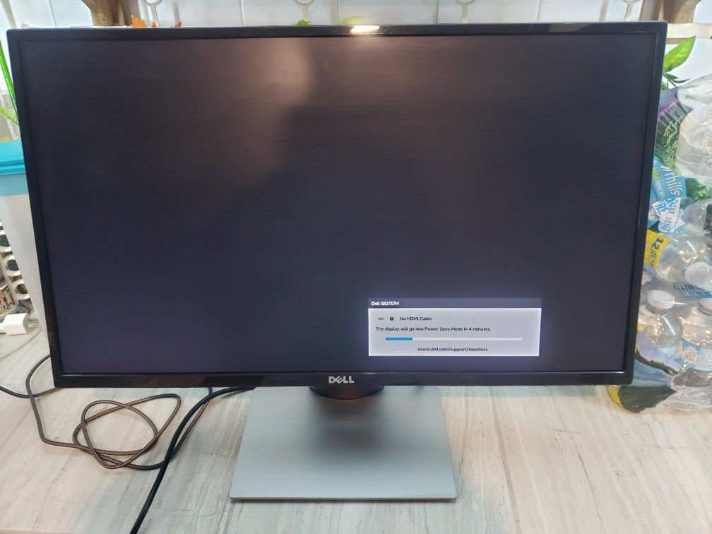 Dell 27 inch monitor / blu ray player monitor