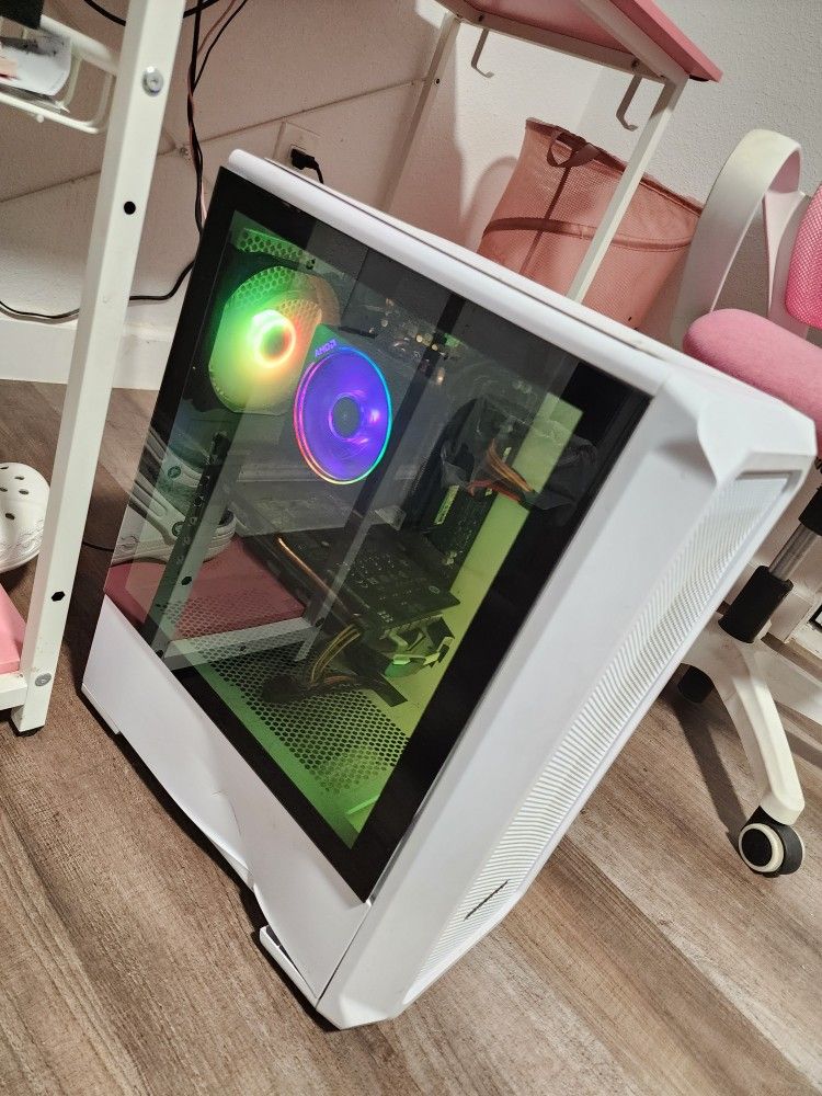 Gaming Pc And Monitor 