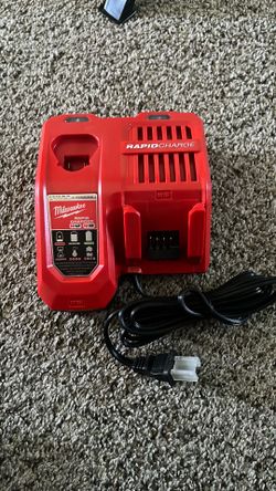 Milwaukee M12 and M18 12-Volt/18-Volt Lithium-Ion Multi-Voltage Rapid Battery Charger Questions & https://offerup.com/redirect/?o=QW5zd2Vycy5OZXc=
