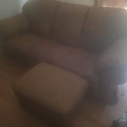 Leather Couch With Ottoman