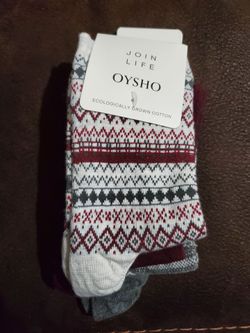 OYSHO Socks (3 Pairs) $10