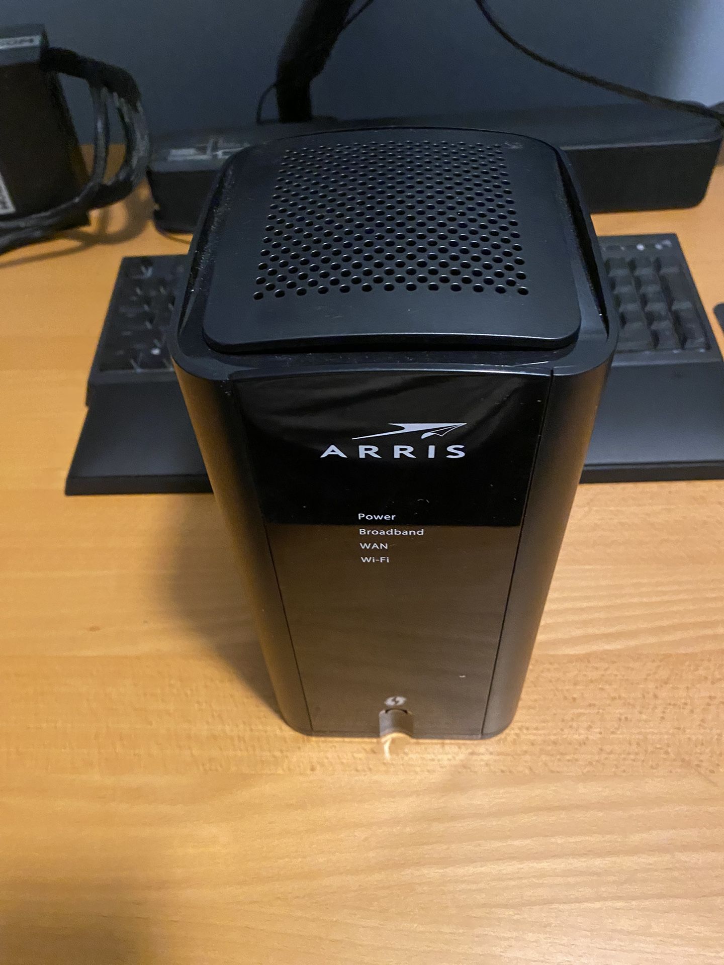 ARRIS NVG558HX AC1000 Router