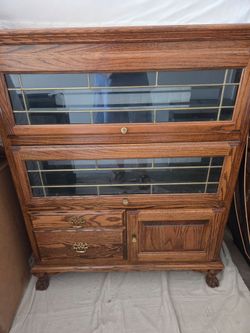 Vintage cabinet