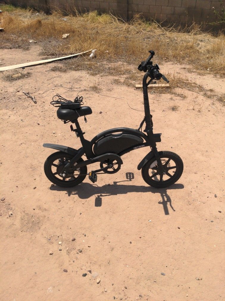 Jetson Bolt Folding Electric Bike (Used)