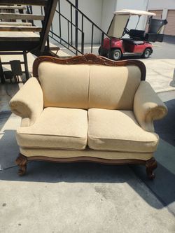 Love seat