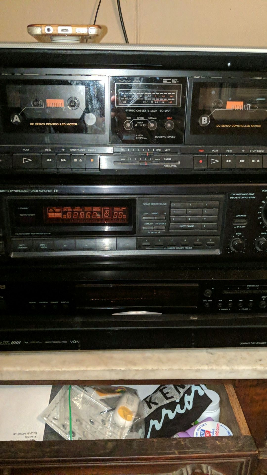 Onkyo stereo Onkyo 5 dics cd changer Sony tape deck have remote control for stereo /cd player