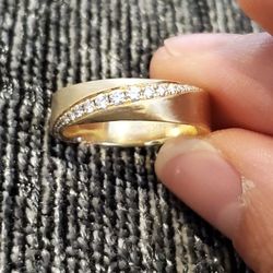 Men's Wedding Band - Shane Co. "Ebb And Flow" 14k Gold And Diamond Unique