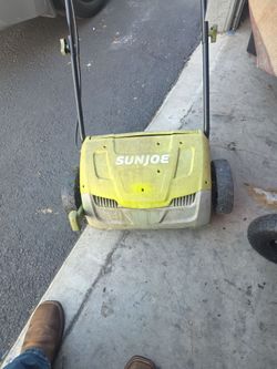 Sun Joe Electric Lawn Dethatcher