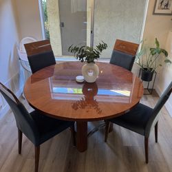 Lawrence Dining Table