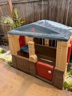 Step 2 playhouse