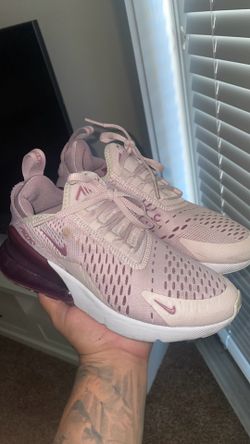 Nike 270 Sz 6