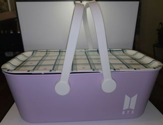 BTS Picnic Basket