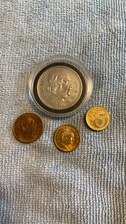4 Coins 1 Peso Cachetón  Ley 500 14 Gramos  Sterling -5 Centavos 1965 And 5 Centavos 1975- And 5 Centavos 1985 