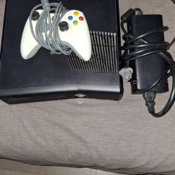 Xbox 360  Two Controllers
