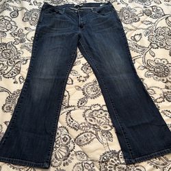 Ladies-Levis 515 Jeans-Size 16 Boot Cut-With 29” Inseam-Blue Denim  💥💥Asking $20💥💥