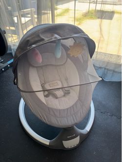 Baby swing
