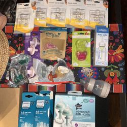 Baby Stuff * Pending Pick Up * 