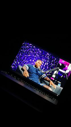 MacBook