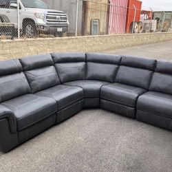 Power Reclining Sectional Couch