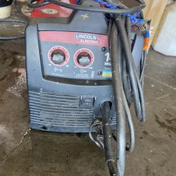 Lincoln Welder 140