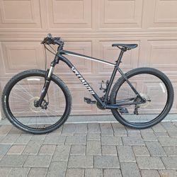 SPECIALIZED ROCKHOPPER SPORT 29 ER MOUNTAIN BIKE ( CHECK MY OTHER BIKES)
