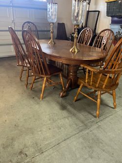 Kitchen table