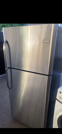 Frigidaire Refrigerator