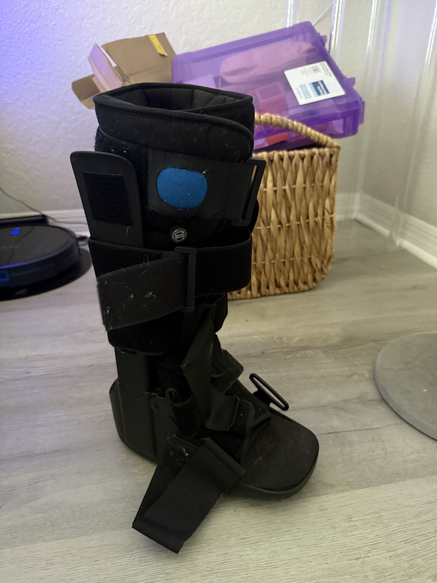 Boot broken fracture foot