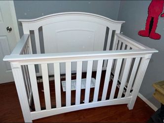 Baby Crib / Cuna / Oxford Willowbrook Crib 