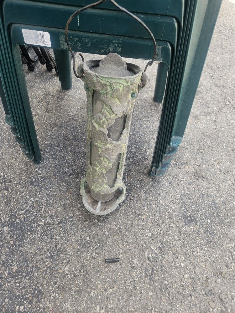 Bird  Feeder 
