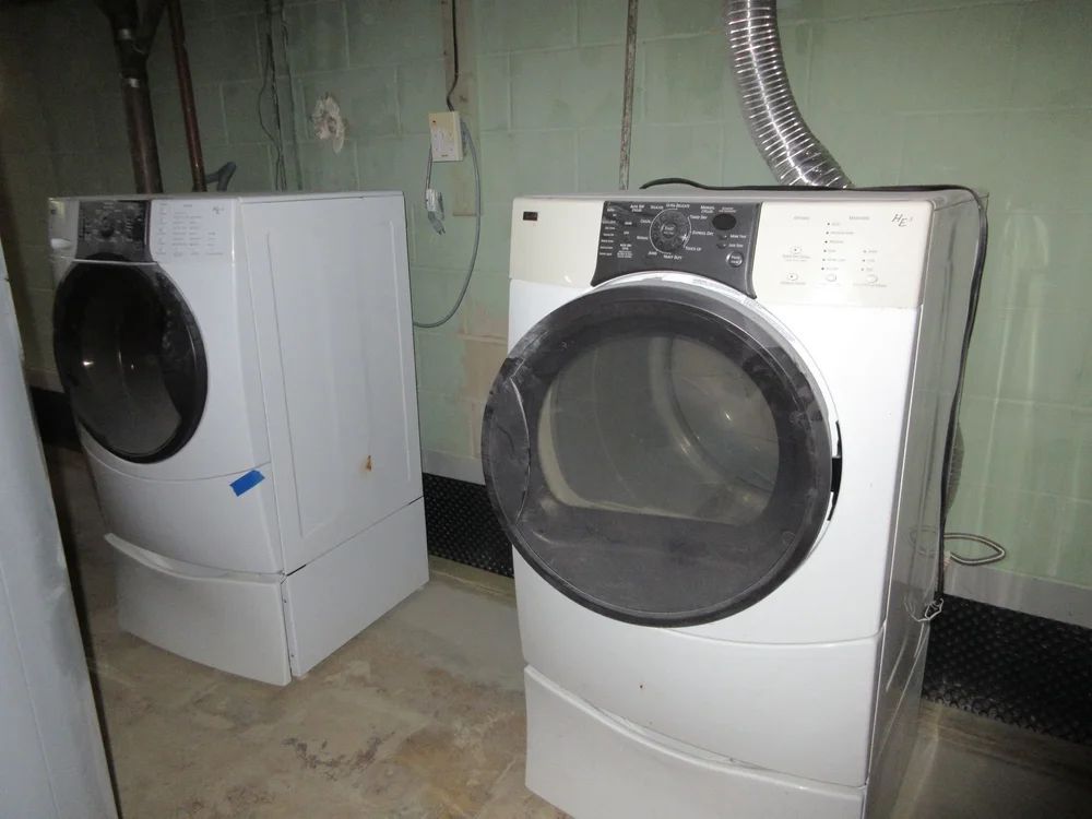 Kenmore washer and gas dryer Model #110.(contact info removed)2