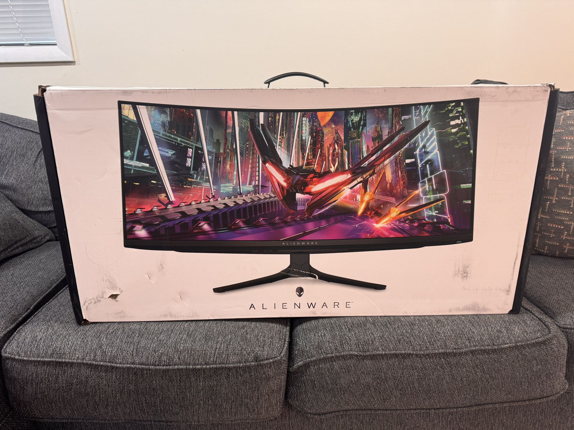 Dell Alienware 34 Curved QD-OLED 