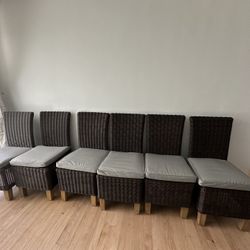Chairs With Cushion