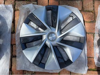 2024 Tesla Model Y Wheel Covers