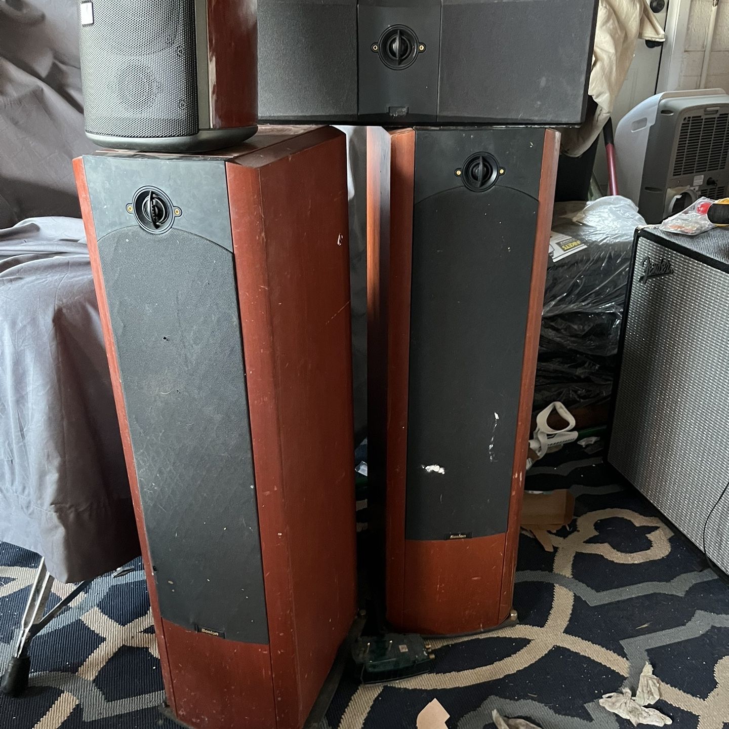 Boston acoustics Speakers