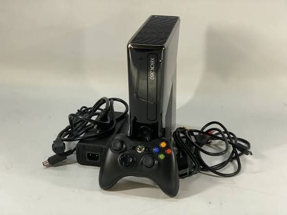 Xbox 360 Workes Perfect And It Is Black 