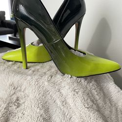 Size 9 Heel Green And Black